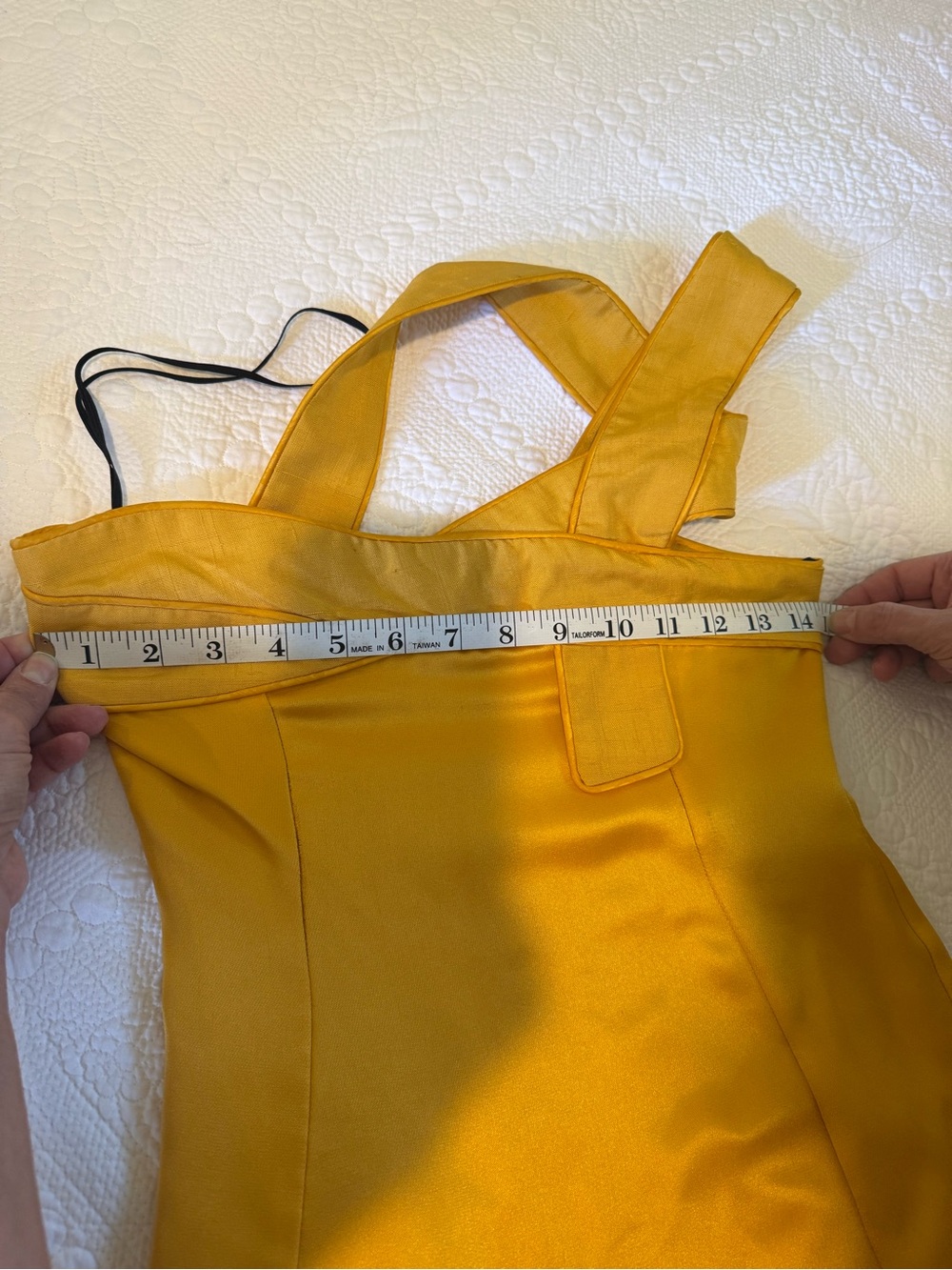 TODD OLHAM RARE SPRING 1998 YELLOW RUNWAY DRESS - Picture 3 of 6